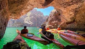 emerald cave kayak tour