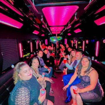 Las Vegas: Club Crawl and Party Bus with Free Drinks
