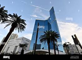 Fontainebleau Las Vegas: A Luxurious Oasis Set to Open in the Heart of the Strip